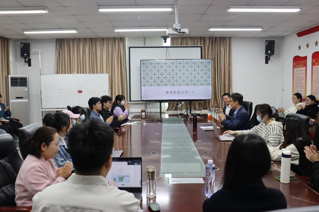 逐梦星辰”晚会顺利举行